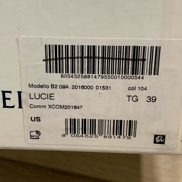 100% authentic Moncler Lucie scarpa sneaker silver metallic fur 39 us 9 - Picture 12 of 16